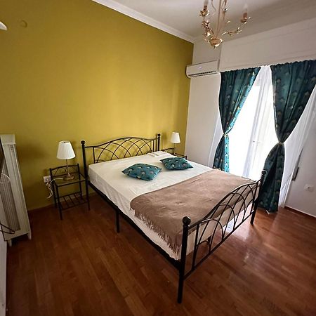 Check Point - Acropolis Retro Apartment Athena Bagian luar foto